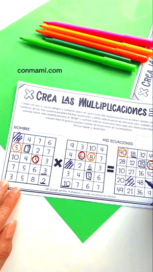 Ficha de multiplicaciones con cada ecuación marcada de diferente manera para poder identificarlas