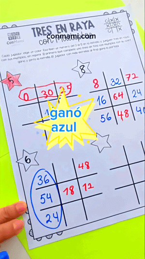 Tres en raya conseguido en el juego de múltiplos: tres múltiplos alineados del mismo color